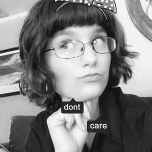 Meet your Posher, Paige